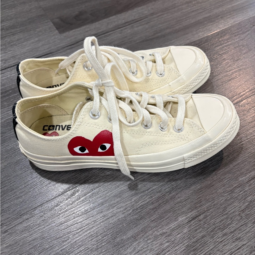 Comme des Garçons Play Converse Size 7 Women White Sneakers